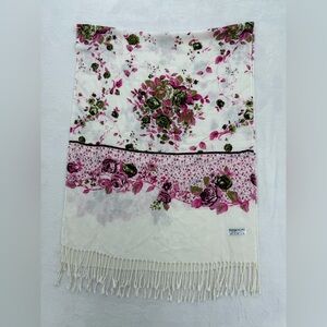 Pashmina ivory floral scarf with pink and green roses
